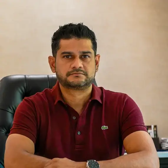 LINDSAY BERNARD RODRIGUES - CEO | CO-FOUNDER - Bennet and Bernard